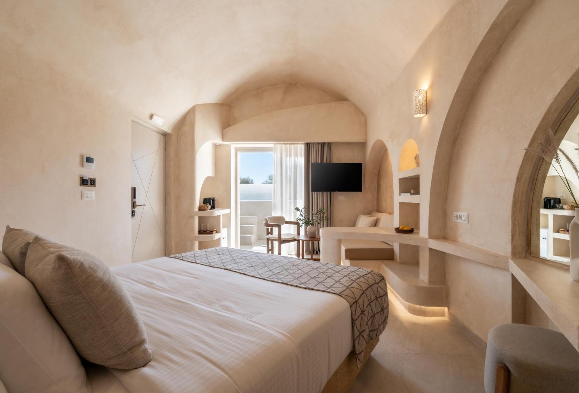 Heyday Luxury Suites Периса Екстериор снимка