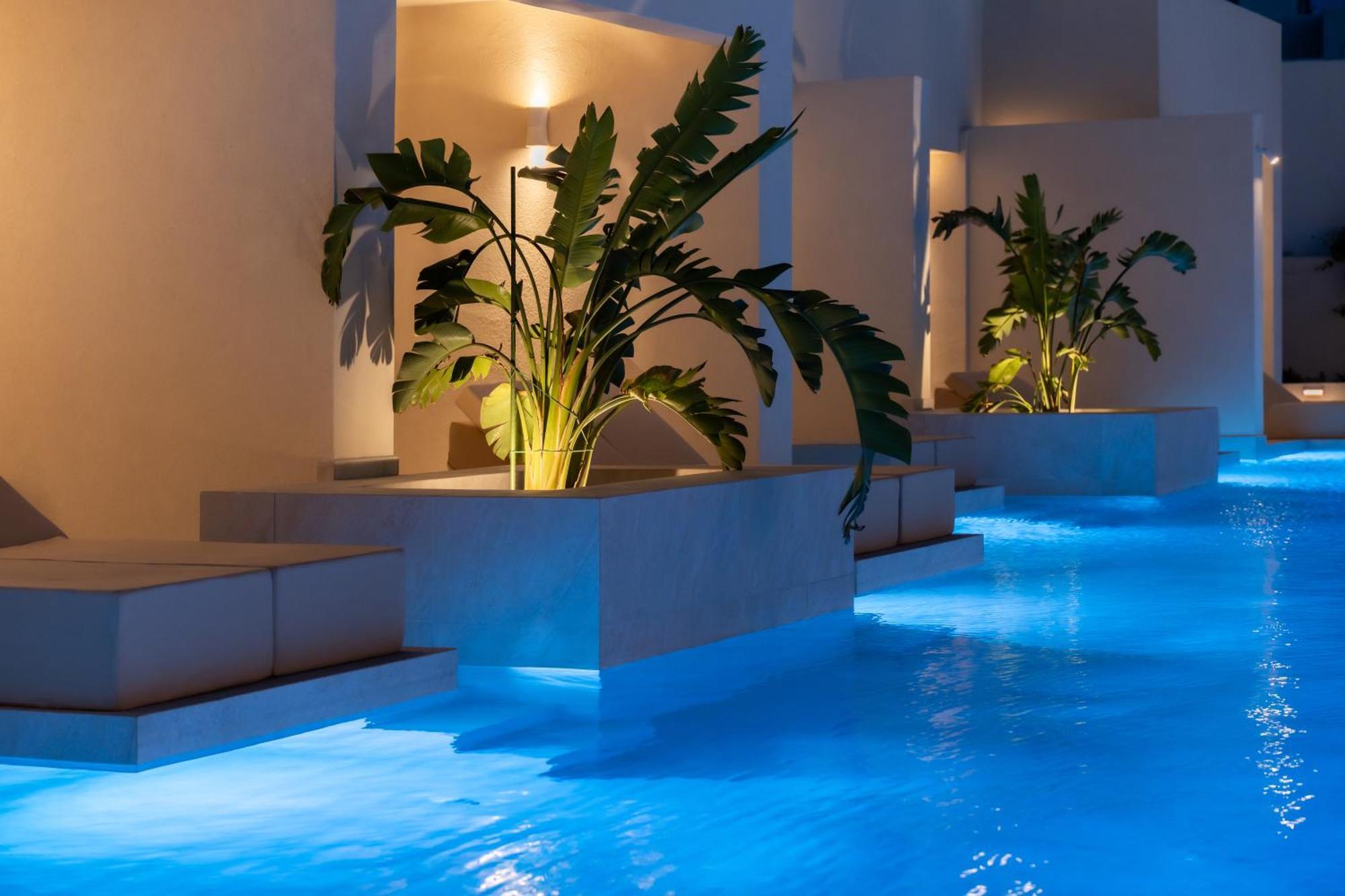 Heyday Luxury Suites Периса Екстериор снимка