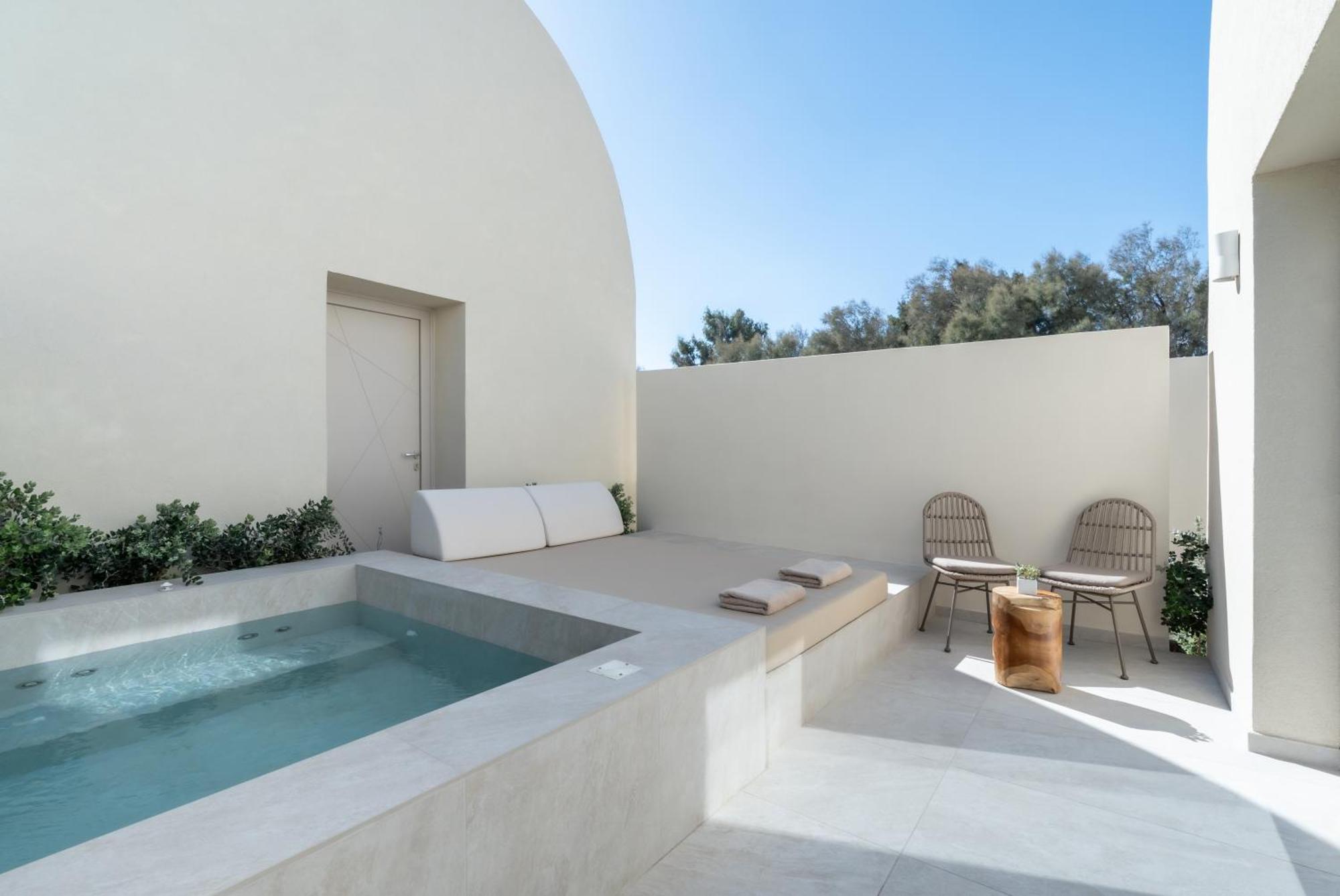 Heyday Luxury Suites Периса Екстериор снимка